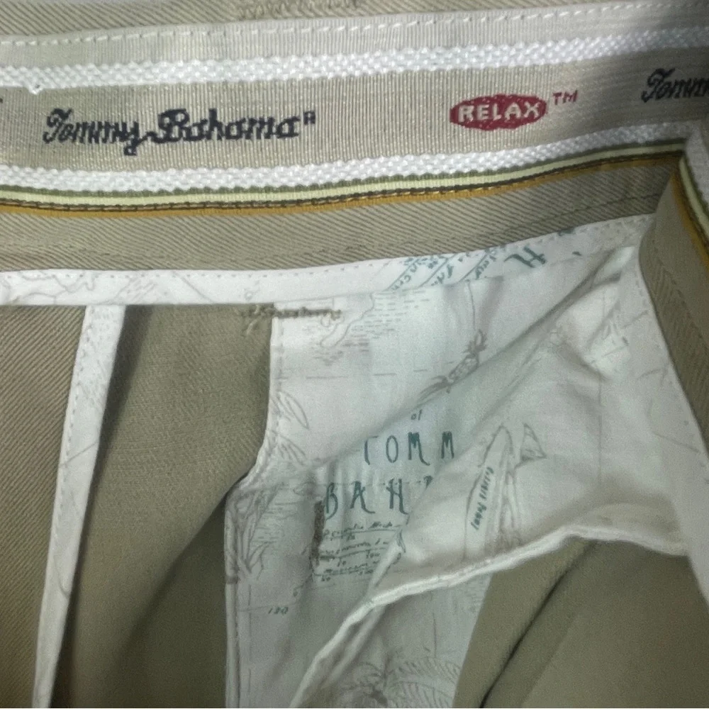 Tommy Bahama 100% Silk Chino Pants Tan Relaxed Fit Men’s 36x30